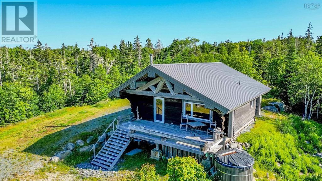 2576 East Sable Road, East Sable River