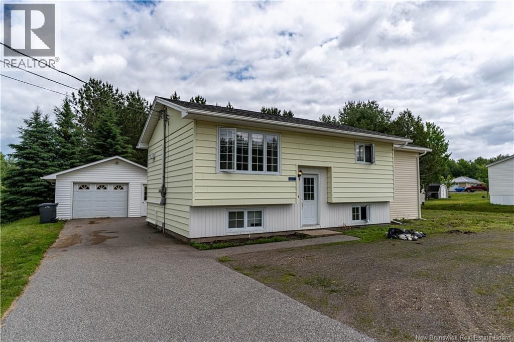11235 Rue Principale, Rogersville