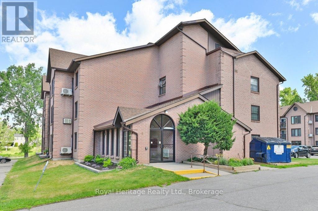 203 - 9 Centre Street, Greater Napanee (greater Napanee)