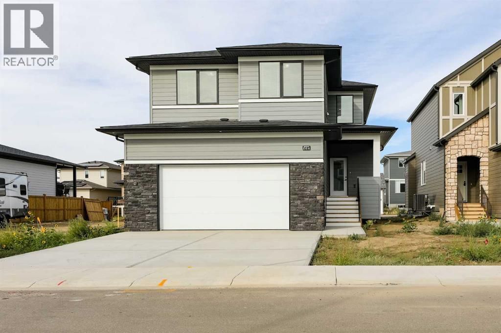 664 Devonia Road W, Lethbridge