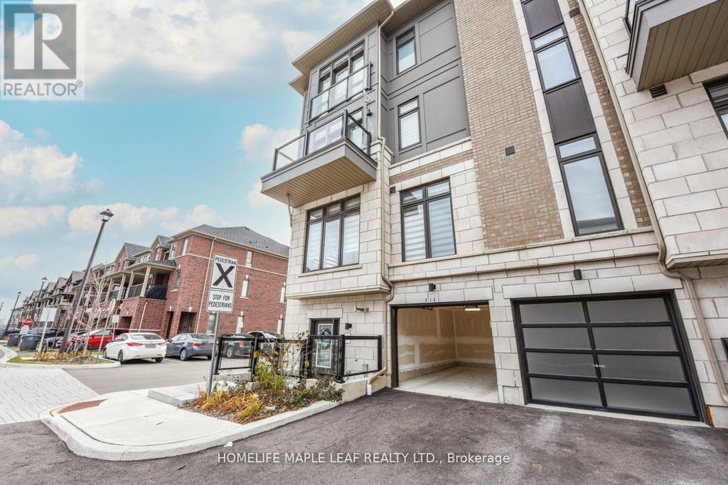 215 - 30 Halliford Place, Brampton (goreway Drive Corridor)