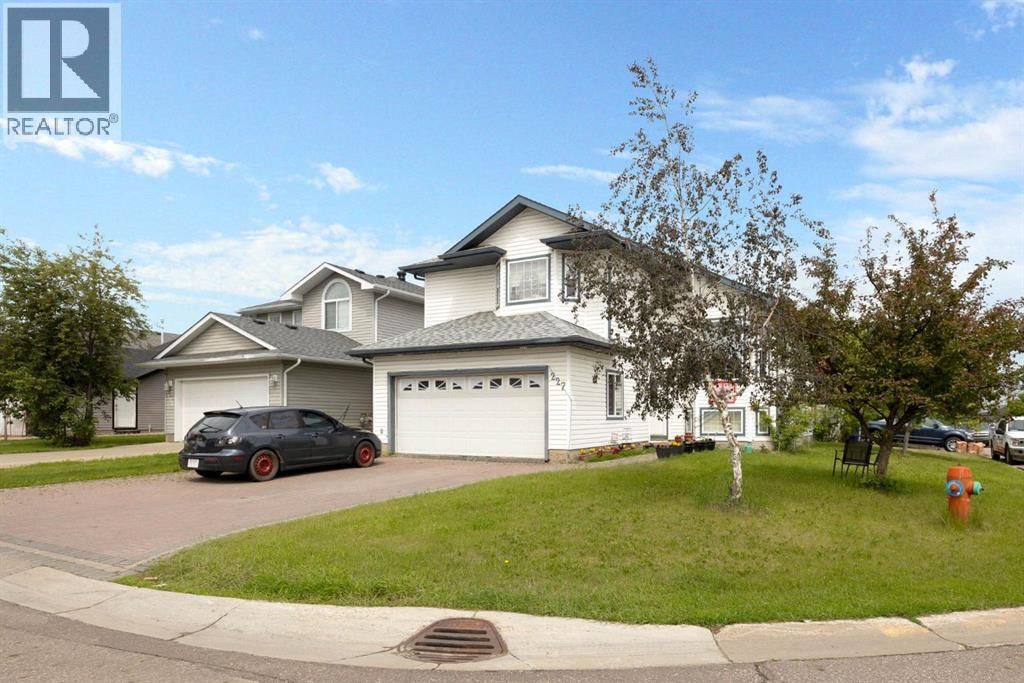 227 Warren Road, Fort Mcmurray