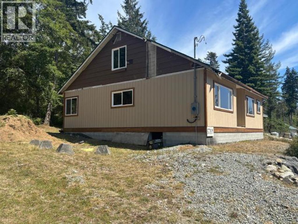 5759 Gillies Bay Rd Road, Texada Island