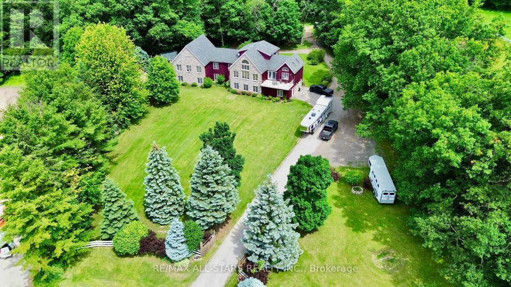 100 Snow Ridge Court, Oshawa (raglan)