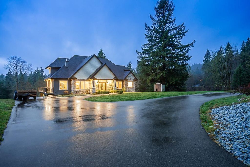 10228 Stave Lake Road, Mission