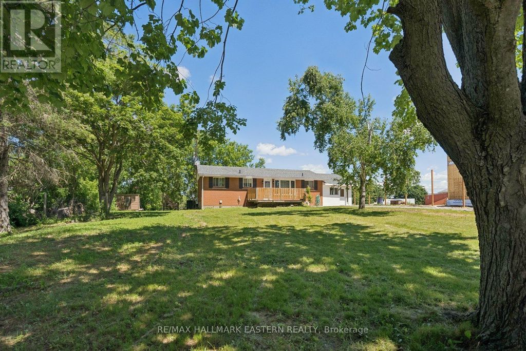 7130 Sidey Drive S, Hamilton Township (bewdley)