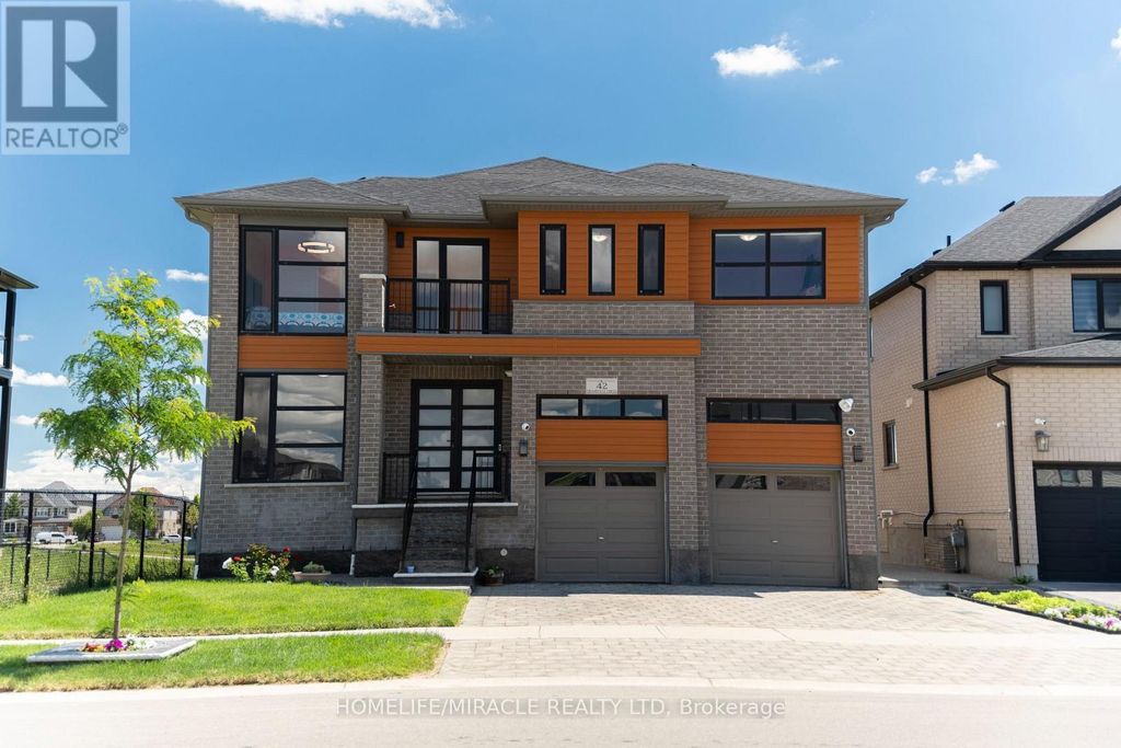 42 Grandville Circle, Brant (paris)