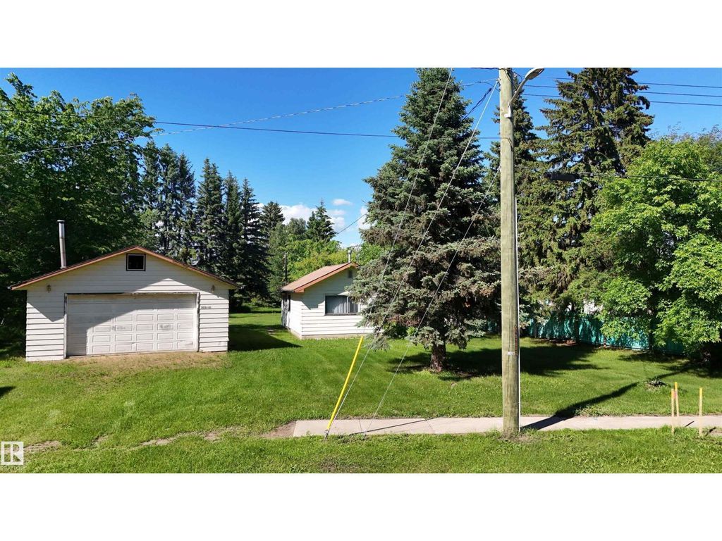 5416 51 Av, Andrew