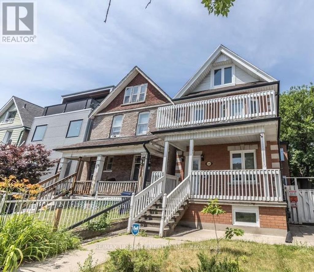 Lower - 3208 Dundas Street W, Toronto (junction Area)