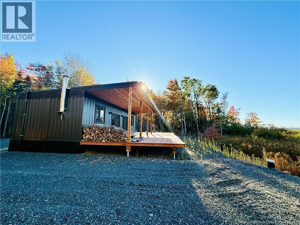731 Pointe Aux Carr Road, Napan