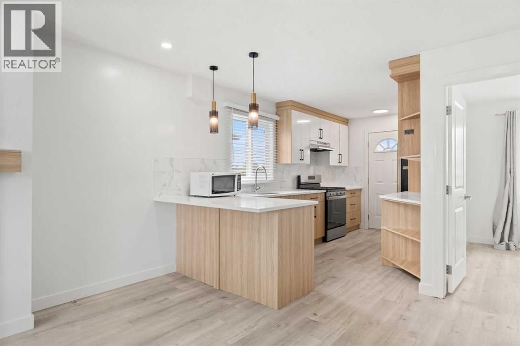 424 Penbrooke Crescent Se, Calgary