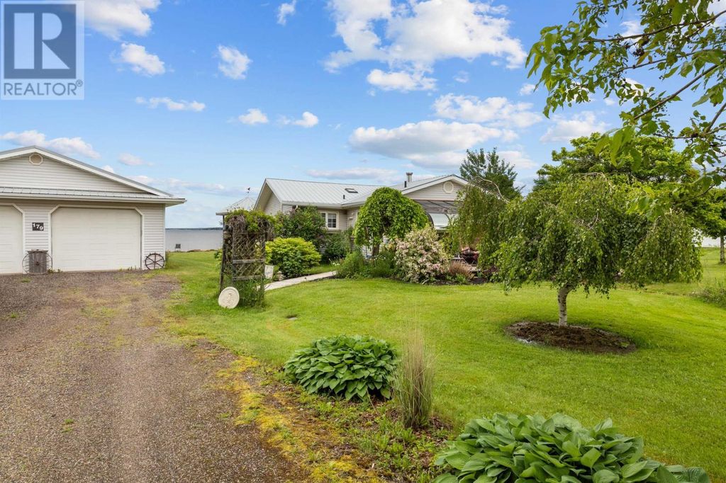179 Blue Heron Lane, Meadowbank