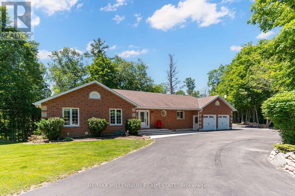 6072 5th Side Road, Innisfil