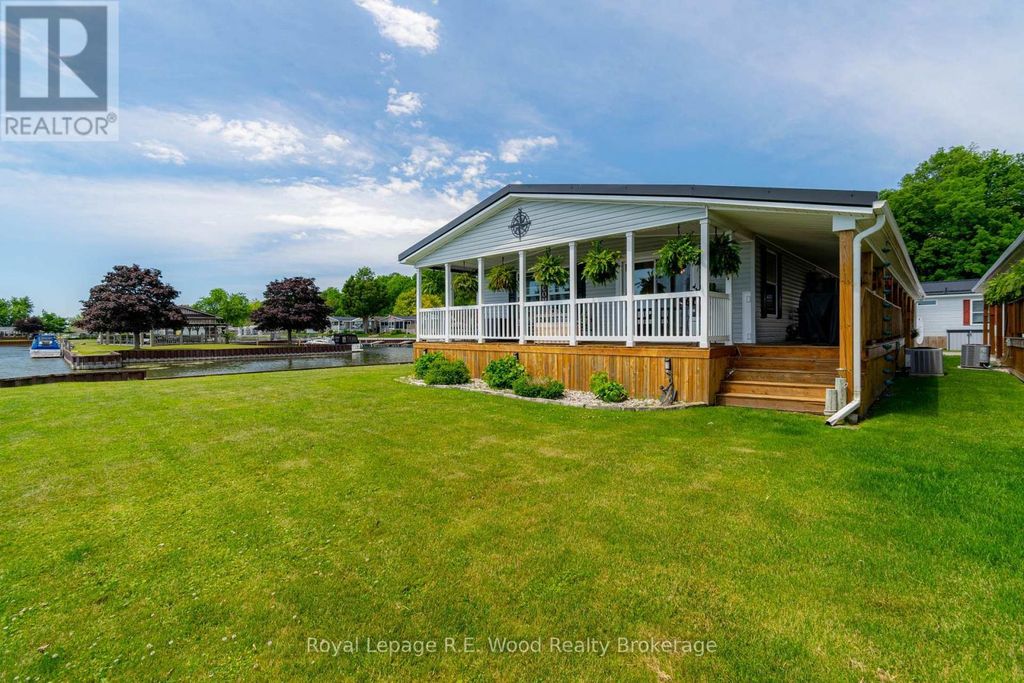 84 - 340 Front Road, Norfolk