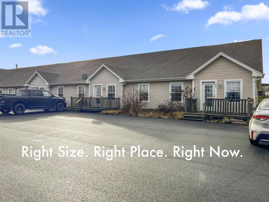 3 17 Heatherway Drive, Cornwall