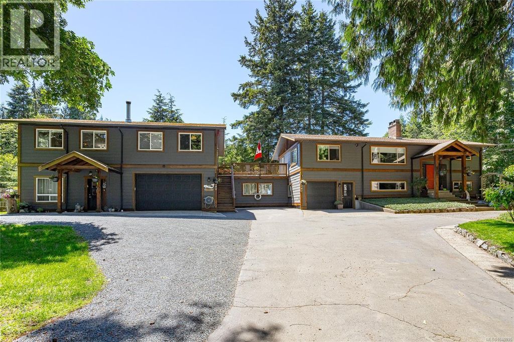 6340 Island Hwy W, Qualicum Beach