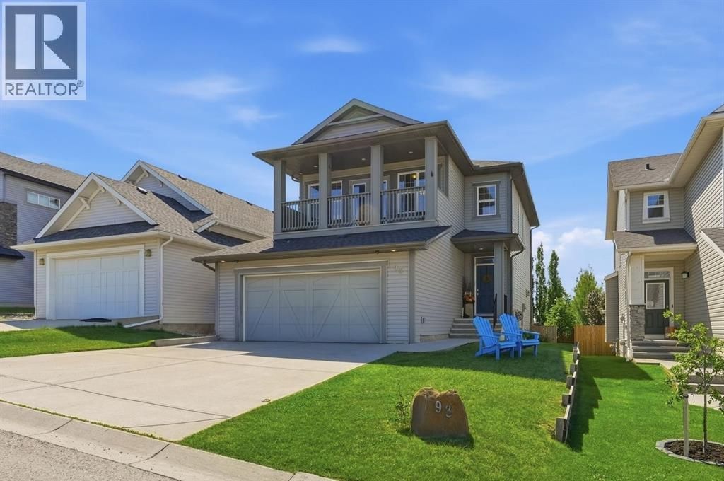 93 Heritage Hill, Cochrane