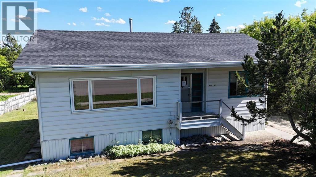 4711 5 Avenue, Edson