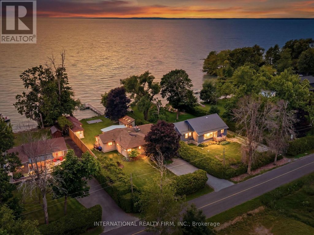 2032 Lakeshore Drive, Ramara