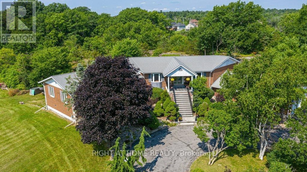 550 Queen Street E, Gananoque