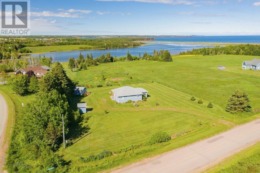 11 Howe Point Road, Eglington