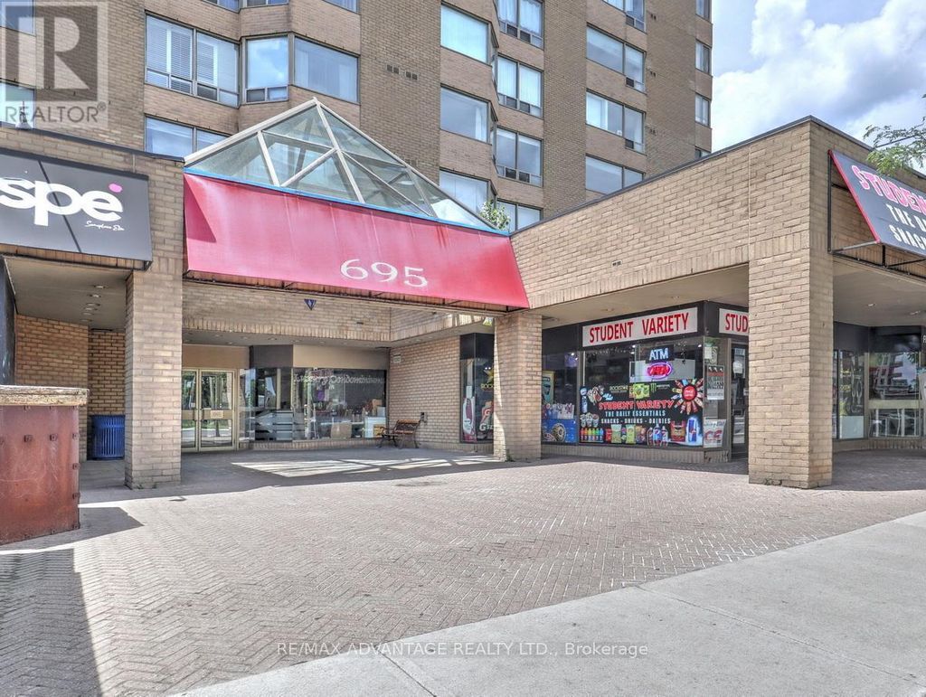 304 - 695 Richmond Street, London East (east F)