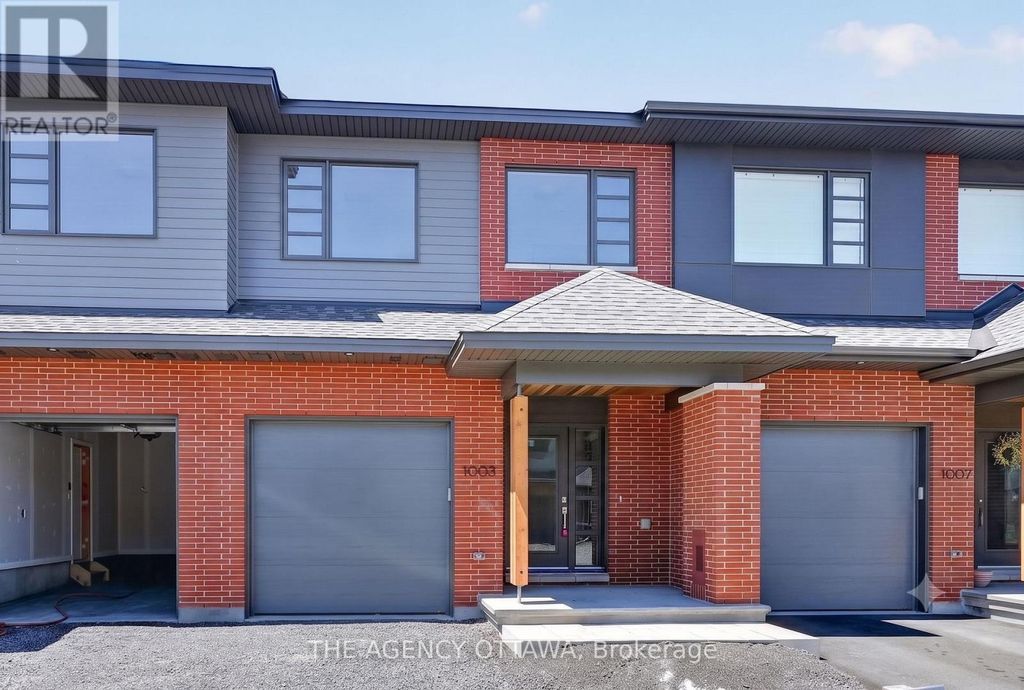 1005 Kitigan Grove, Ottawa
