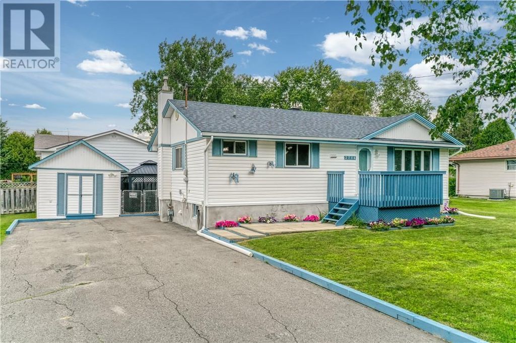 3716 Swanson Court, Val Caron