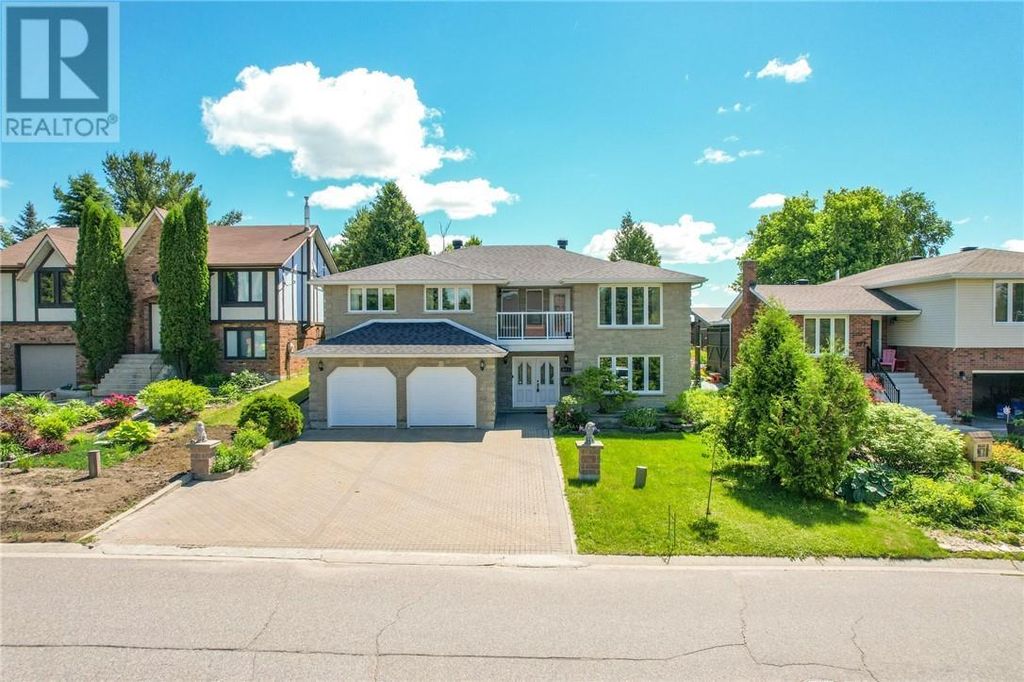 371 Moonrock Avenue, Sudbury