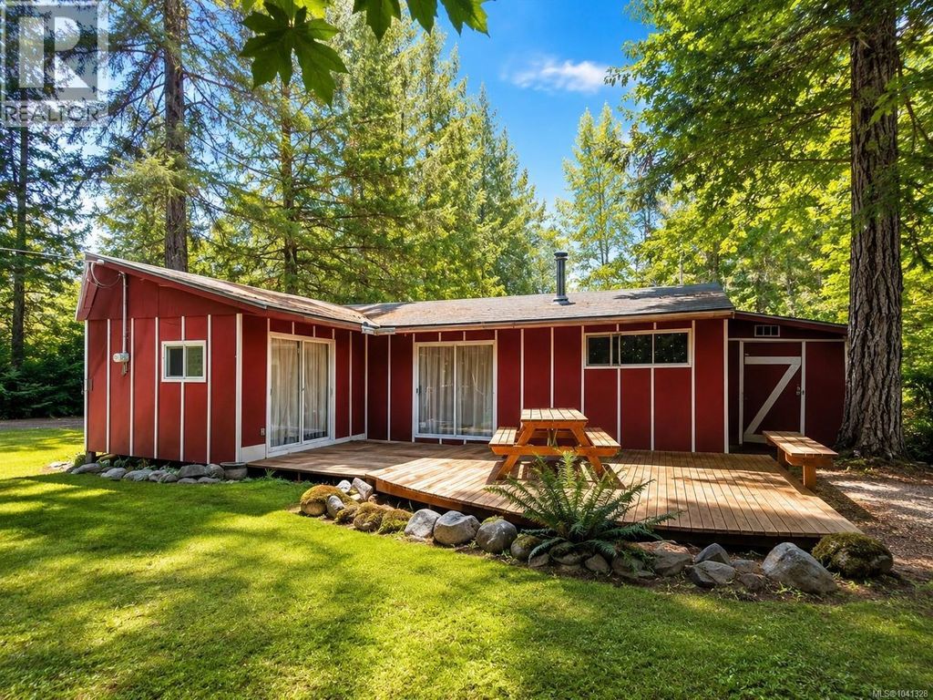 7775 Central Rd, Hornby Island
