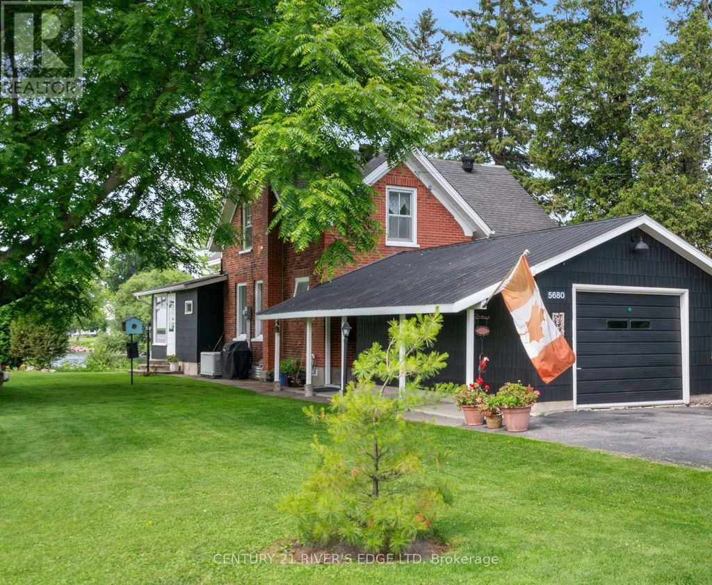 5680 Cherry Street, South Dundas