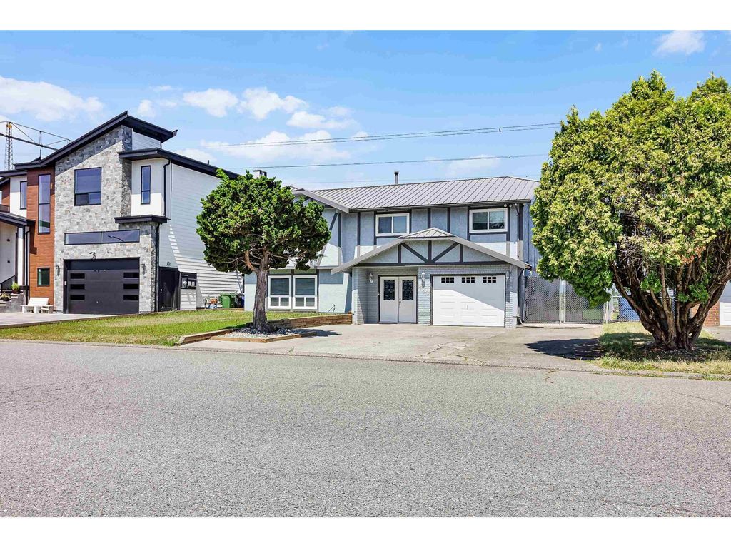 32745 Okanagan Drive, Abbotsford