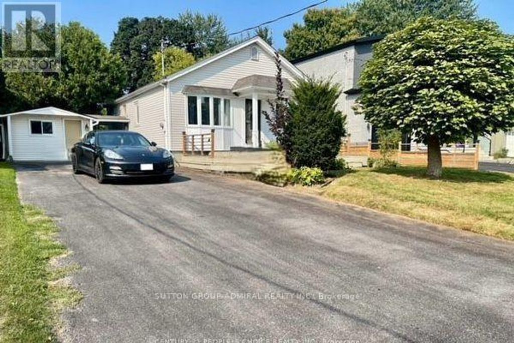 38 Fenwood Heights, Toronto (cliffcrest)