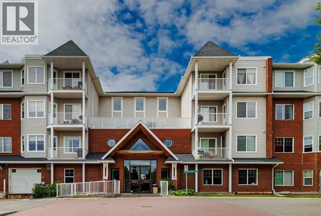 220, 8 Prestwick Pond Terrace Se, Calgary