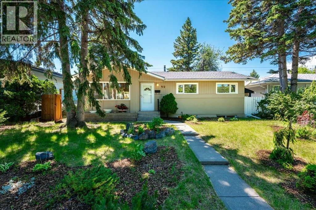 90 Armstrong Crescent Se, Calgary