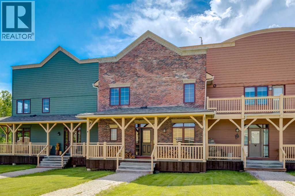 59 Cowboy Trail, Rural Foothills County