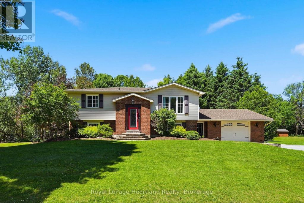 106 Cedar Court, Chatsworth