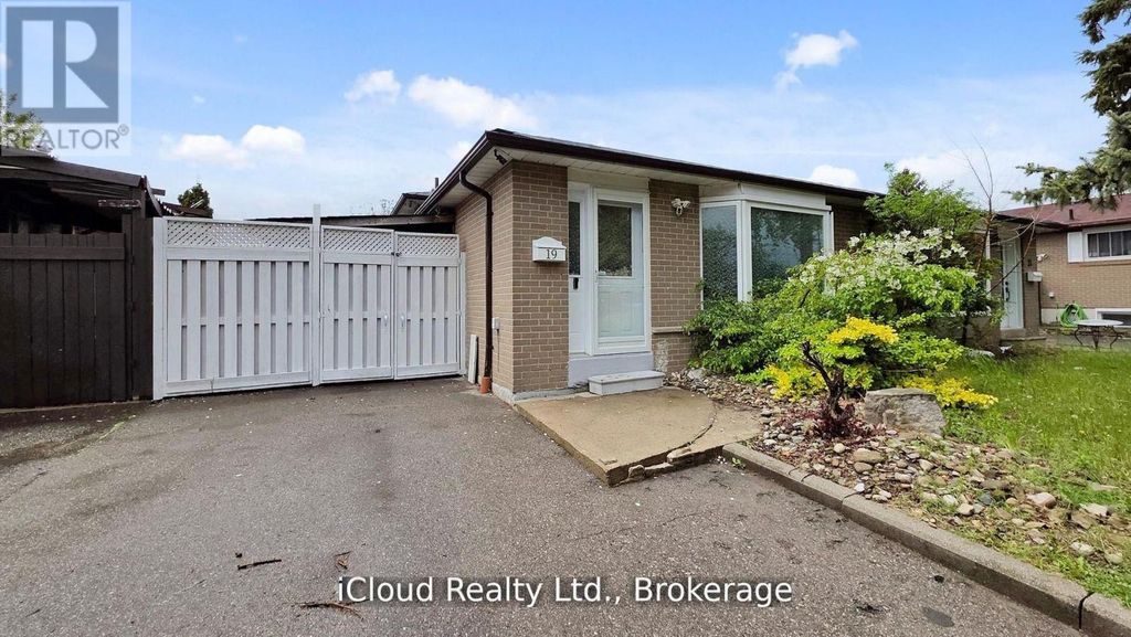 19 Flamingo Crescent, Brampton (southgate)