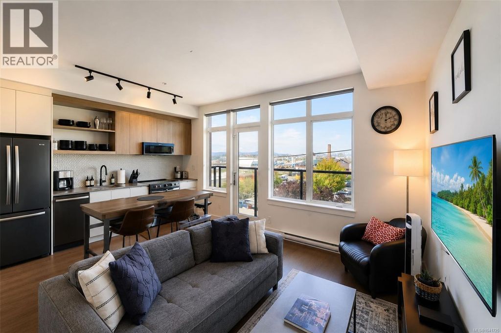 415 515 Chatham St, Victoria