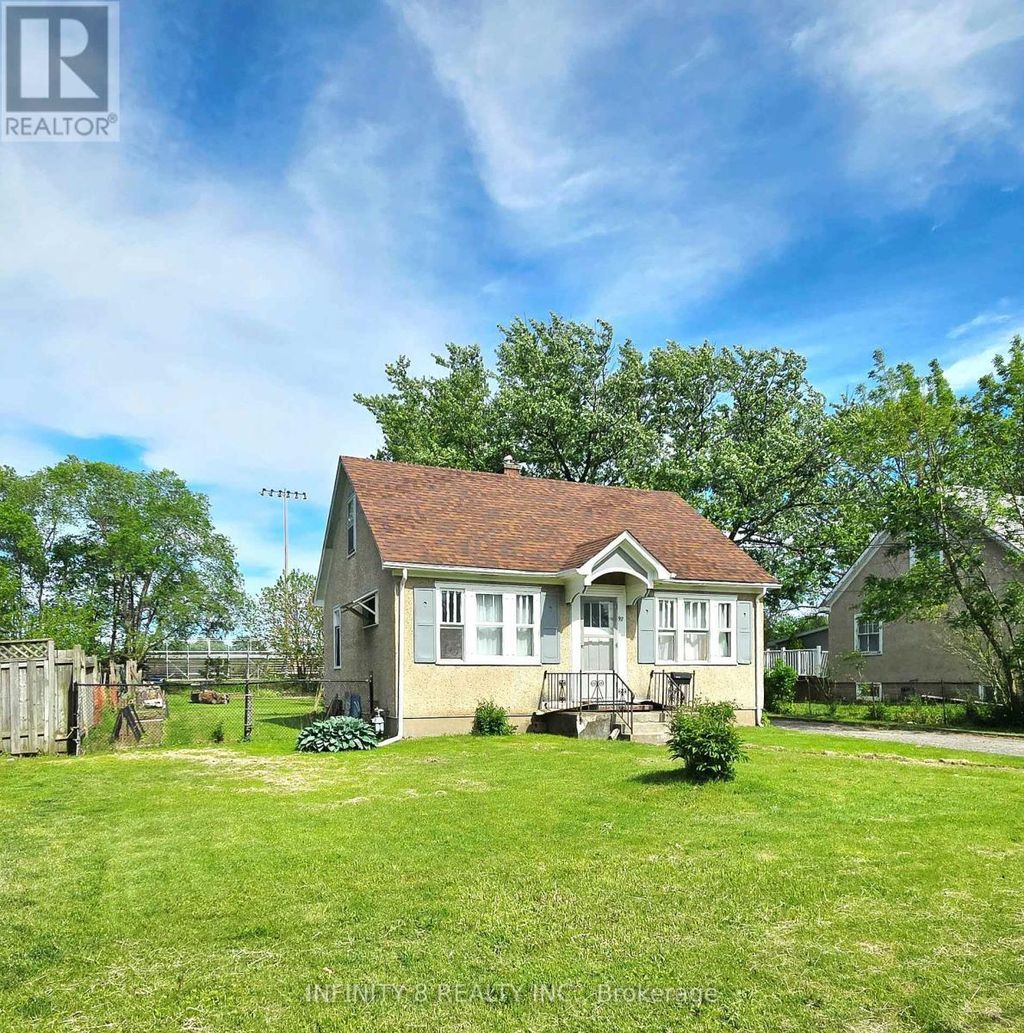 98 Louth Street, St. Catharines (western Hill)
