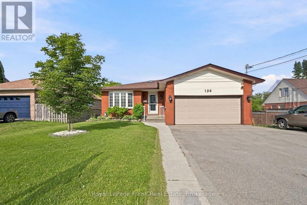 126 Angeline Street S, Kawartha Lakes (lindsay)