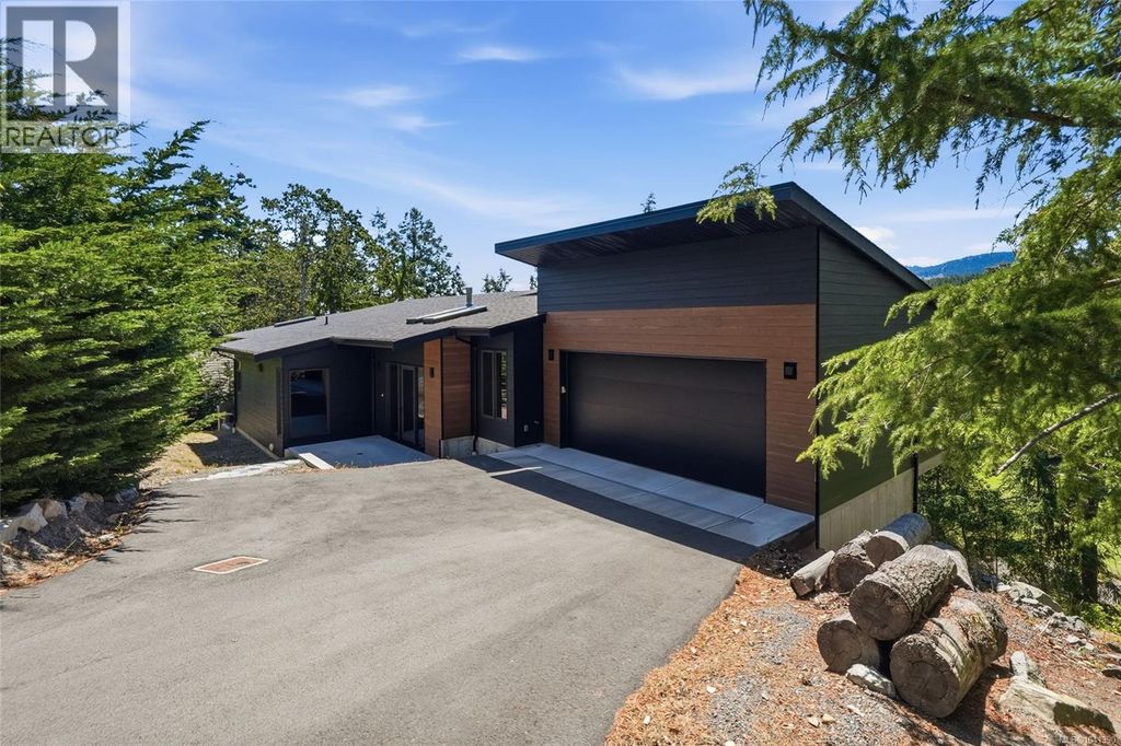 3576 Sheffield Pl, Nanoose Bay
