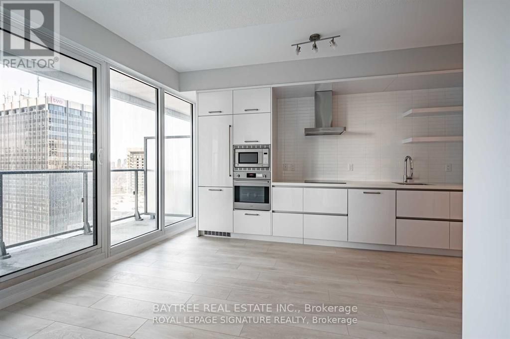1506 - 2221 Yonge Street, Toronto (mount Pleasant West)