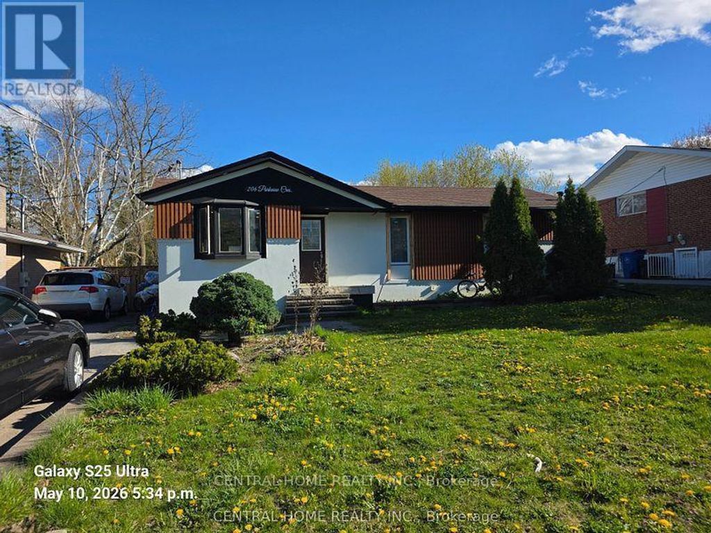 206 Parkview Crescent, Newmarket (central Newmarket)