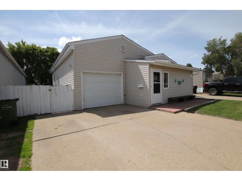 2415 West Oak Way Nw, Edmonton