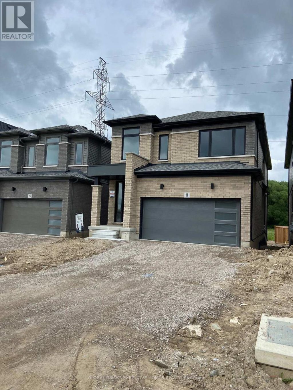 11 Poett Avenue, Stratford