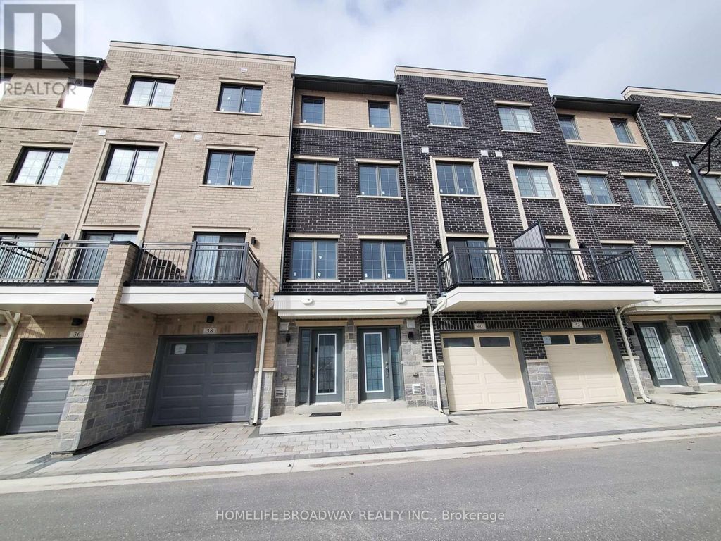 40 Clippers Crescent, Whitchurch-Stouffville (stouffville)