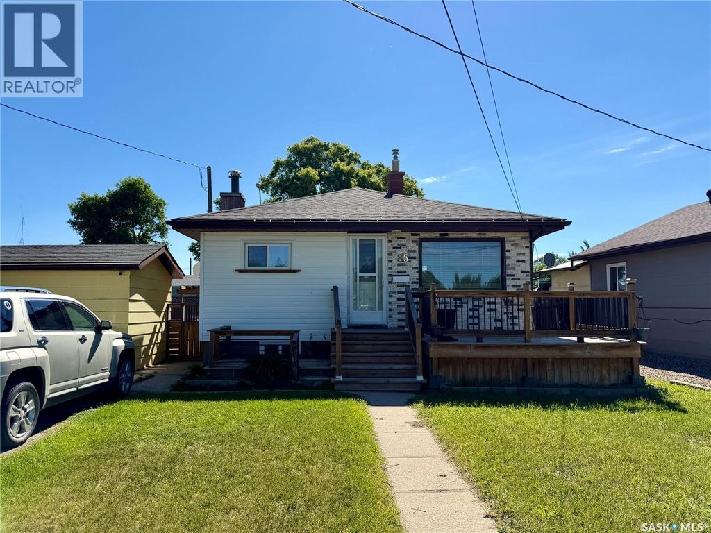 85 13th Avenue Se, Swift Current