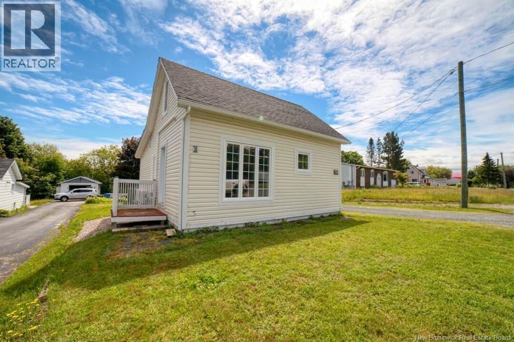 250 Raymond, Bathurst