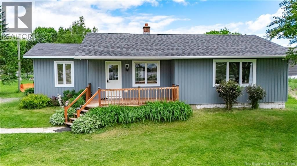 849 Route 105, Maugerville